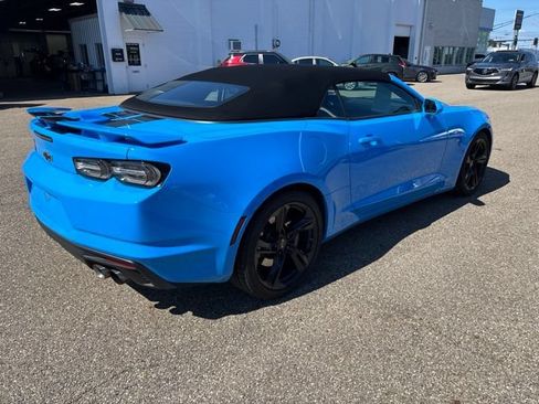 Certified 2023 Chevrolet Camaro SS RWD image 3