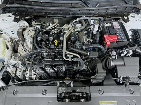 Used 2024 Nissan Altima 2.5 SR FWD image 21