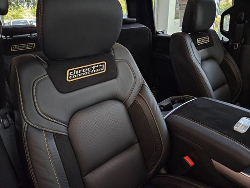 New 2026 RAM 1500 Big Horn AWD/4WD image 13