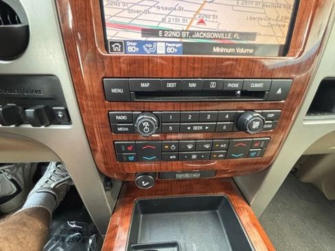 Used 2010 Ford F150 Lariat RWD image 37
