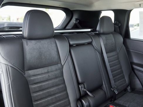 New 2026 Mitsubishi Outlander SE FWD image 28