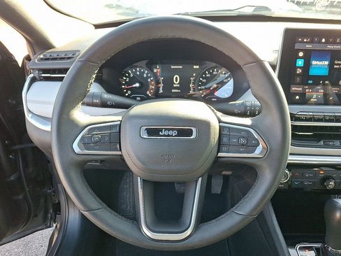 Used 2024 Jeep Compass Limited AWD/4WD image 19
