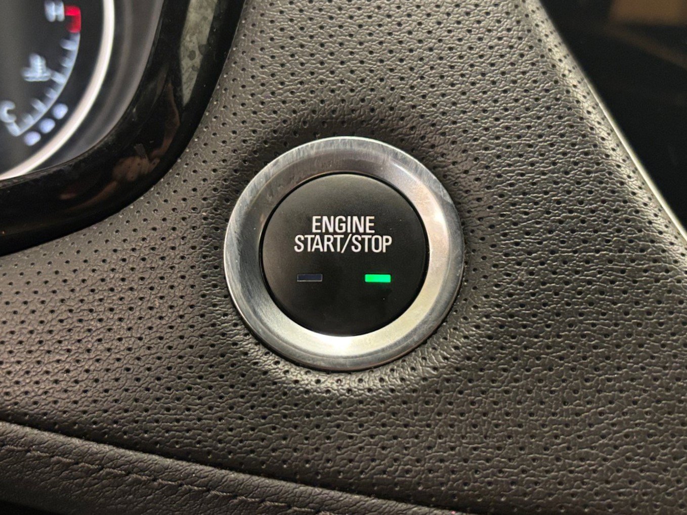 Used 2023 Cadillac XT5 Premium Luxury FWD image 28