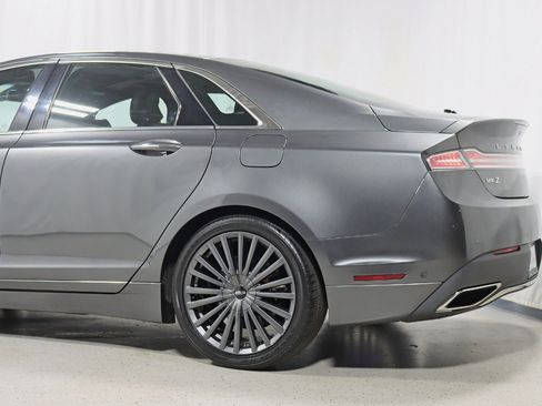Used 2018 Lincoln MKZ Reserve w/ Technology Package AWD/4WD image 10