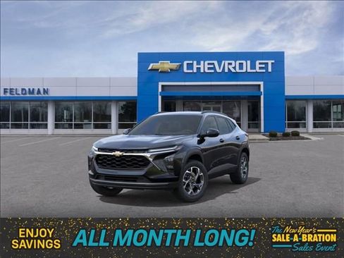 New 2026 Chevrolet Trax LT w/ Driver Confidence Package image 8