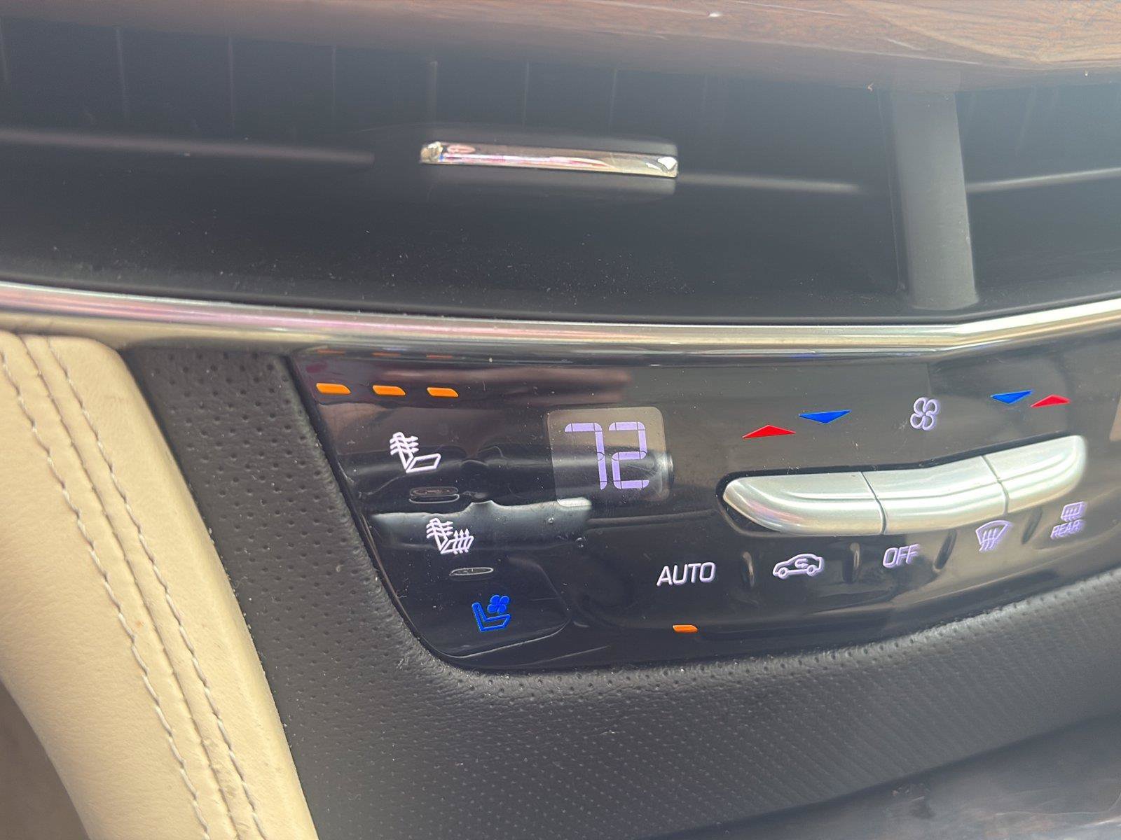 Used 2018 Cadillac CT6 Platinum AWD/4WD image 19