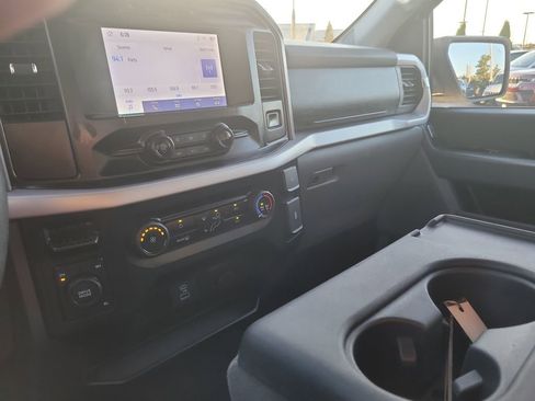 Used 2023 Ford F150 XLT image 18
