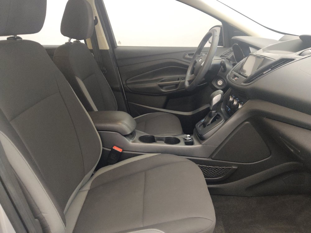 Used 2016 Ford Escape S FWD image 21