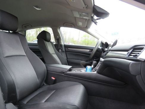 Used 2021 Honda Accord LX image 13
