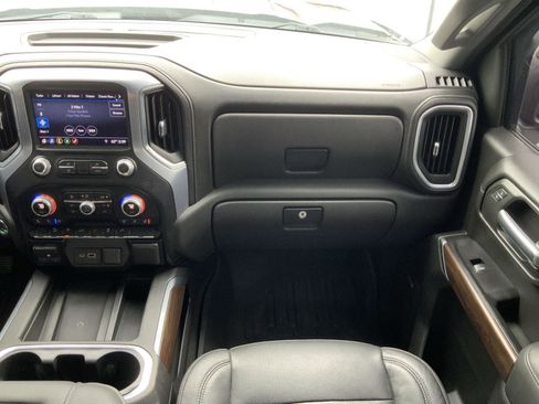Used 2019 GMC Sierra 1500 SLT w/ SLT Convenience Package AWD/4WD image 70