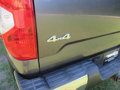 Used 2014 Toyota Tundra Limited AWD/4WD image 9