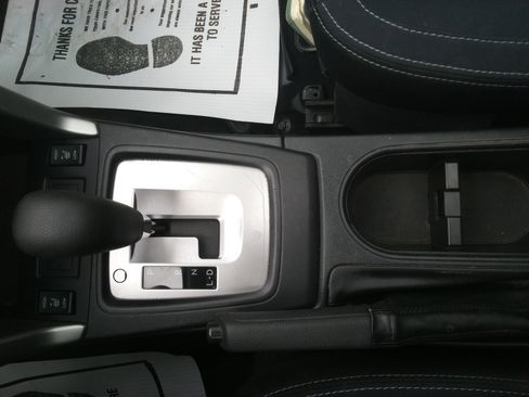 Used 2014 Subaru Forester 2.5i Premium w/ All-Weather Package image 16