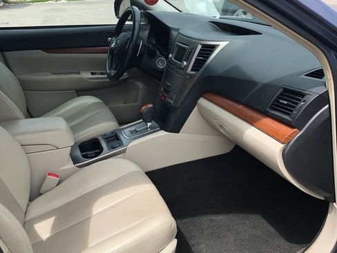 Used 2014 Subaru Outback 2.5i Limited w/ Moonroof Package image 15