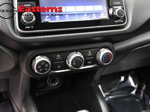 Used 2023 Nissan Kicks S FWD image 19
