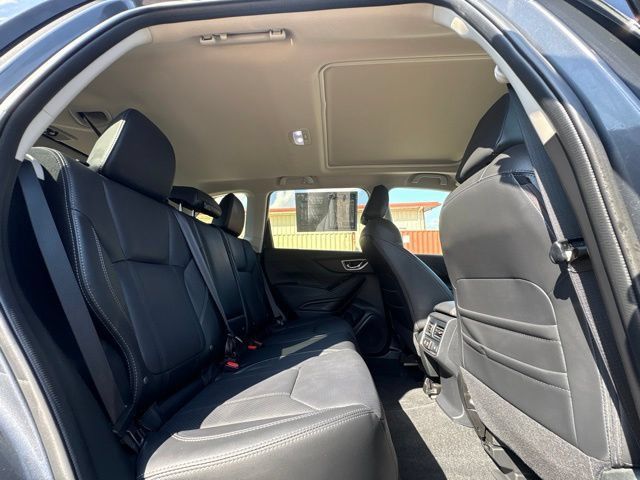 Used 2024 Subaru Forester Touring AWD/4WD image 15