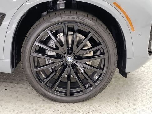 Used 2026 BMW X5 sDrive40i w/ M Sport Package RWD image 4