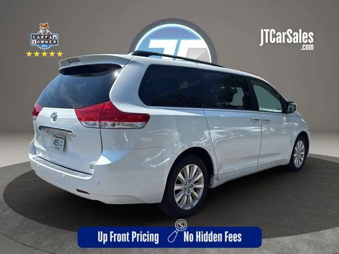 Used 2014 Toyota Sienna Limited w/ Limited Premium Package AWD/4WD image 31