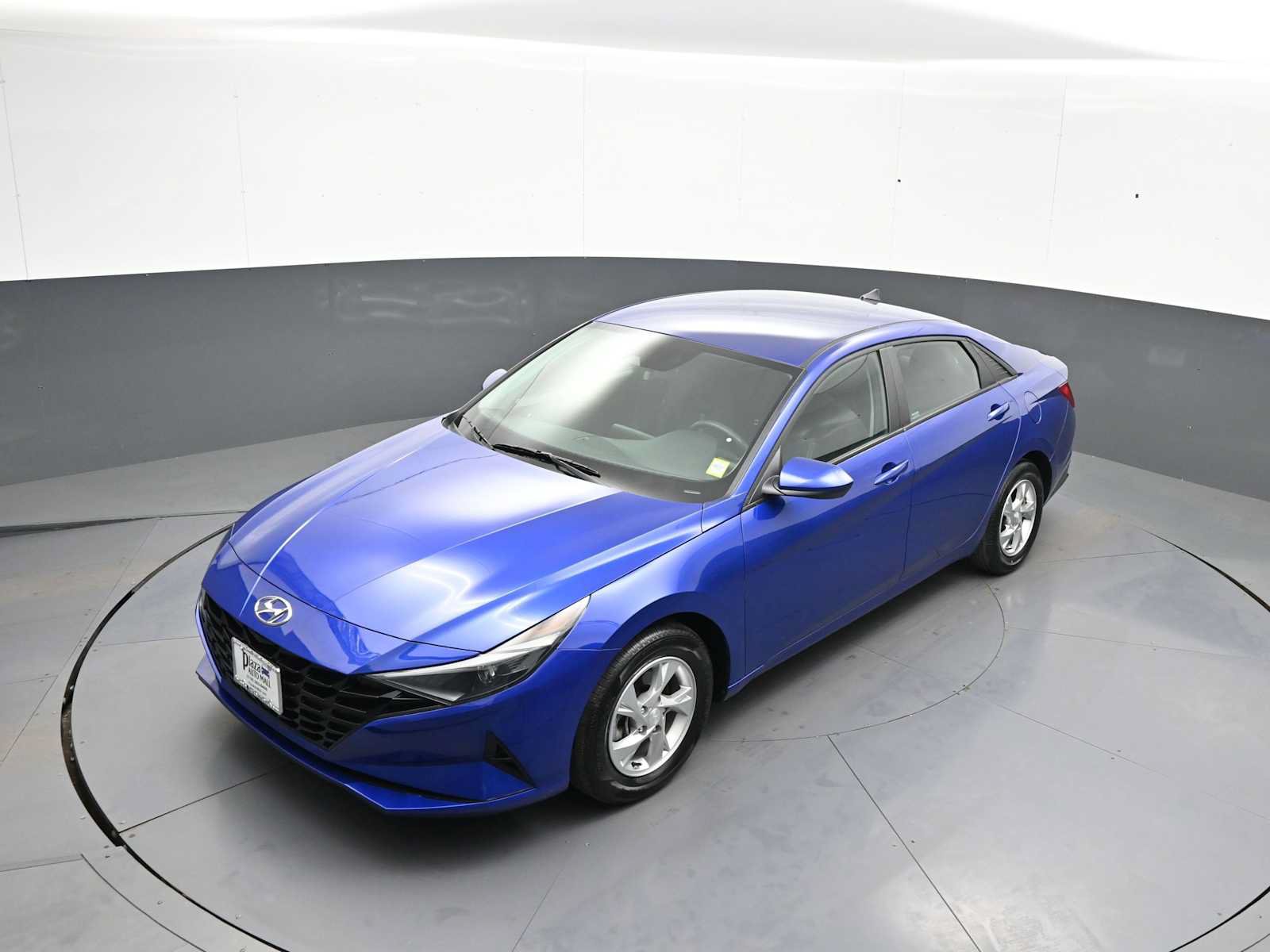 Certified 2023 Hyundai Elantra SE FWD image 32