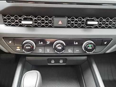 Certified 2025 Honda Accord SE image 20