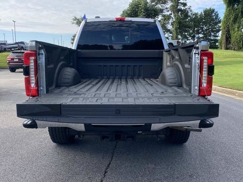 Used 2024 Ford F250 Lariat w/ Lariat Ultimate Package AWD/4WD image 5