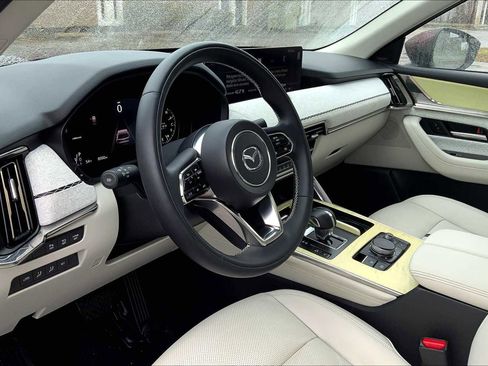 Certified 2024 MAZDA CX-90 3.3 Turbo S w/ Premium Plus image 17