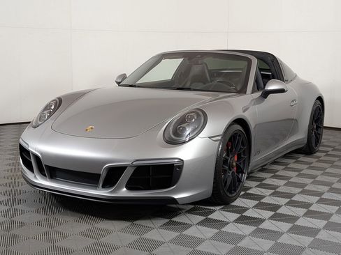 Used 2019 Porsche 911 Targa 4 GTS image 1
