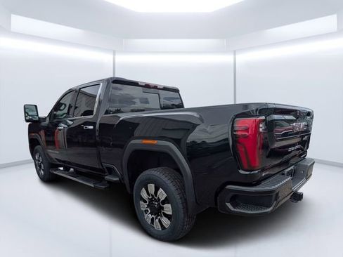 Used 2024 GMC Sierra 2500 Denali w/ Denali Reserve Package AWD/4WD image 5