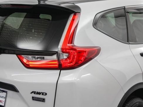 Used 2019 Honda CR-V LX image 11