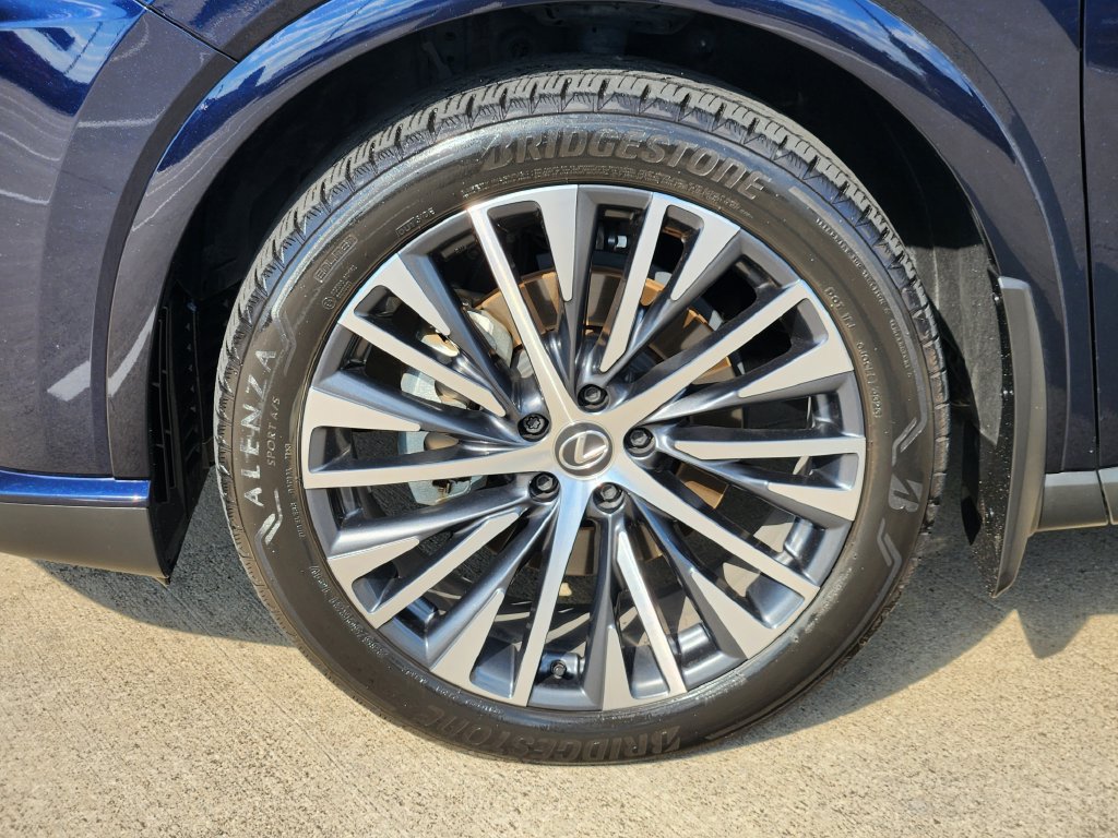 Certified 2024 Lexus RX 350 Premium Plus w/ Cold Area Package FWD image 10
