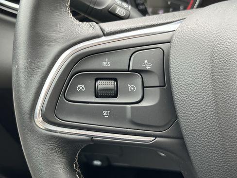 Used 2021 Buick Encore GX Preferred AWD/4WD image 24