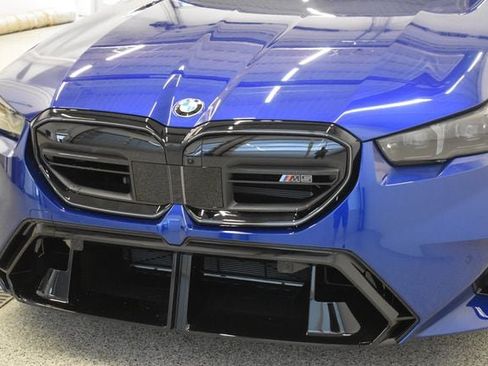 New 2027 BMW M5 Touring AWD/4WD image 14