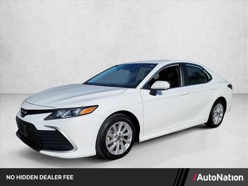 Used 2024 Toyota Camry LE FWD image 1