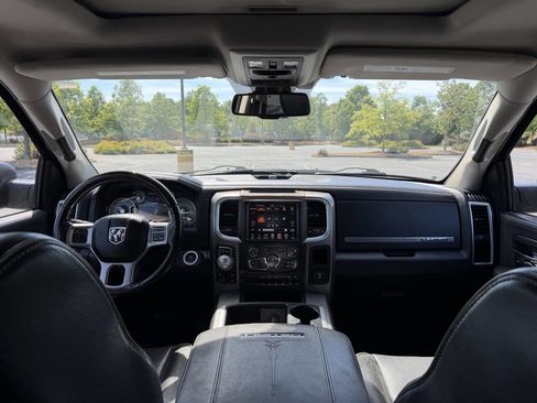 Used 2014 RAM 1500 Limited AWD/4WD image 23