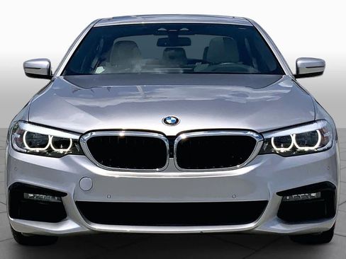 Used 2019 BMW 540i w/ M Sport Package RWD image 3