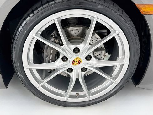 Used 2018 Porsche 718 Boxster RWD image 27