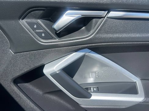 Used 2022 Audi Q3 2.0T Premium AWD/4WD image 46
