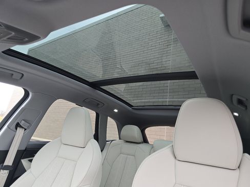 New 2025 Audi Q5 Prestige image 3