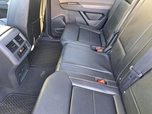 Used 2022 Volkswagen Atlas SE image 20