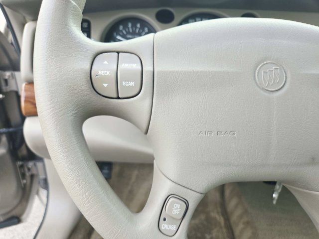 Used 2002 Buick Le Sabre Custom w/ Luxury Pkg FWD image 16