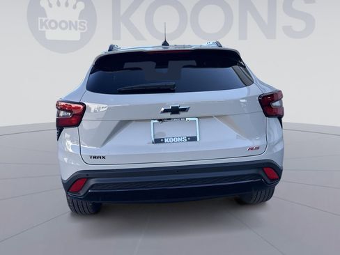 New 2026 Chevrolet Trax RS w/ Driver Confidence Package FWD image 4