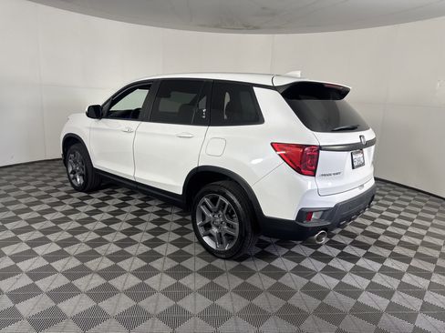 Certified 2023 Honda Passport EX-L image 6
