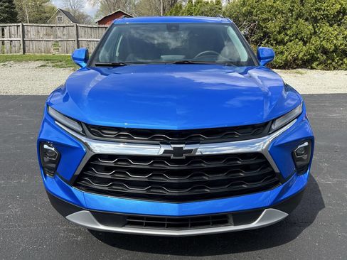 Used 2024 Chevrolet Blazer LT w/ Convenience Package image 2