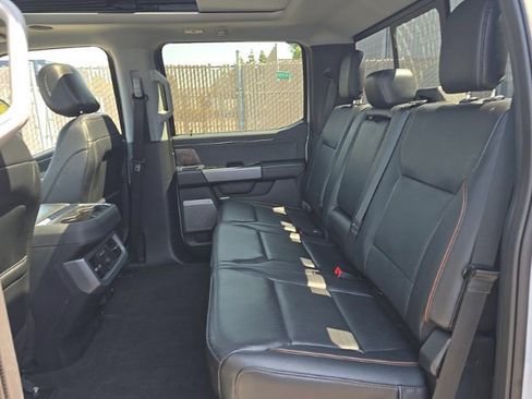 Used 2025 Ford F350 Lariat w/ Lariat Ultimate Package AWD/4WD image 10