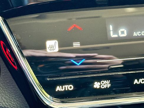 Used 2022 Honda HR-V EX-L image 19