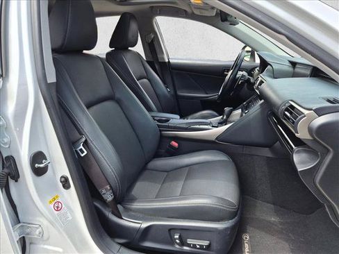 Used 2017 Lexus IS 200t w/ Navigation System Package RWD image 22