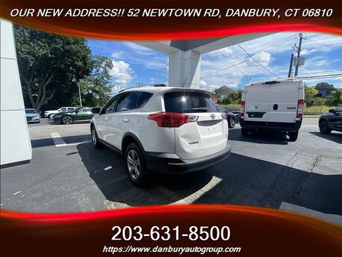 Used 2015 Toyota RAV4 XLE AWD/4WD image 5