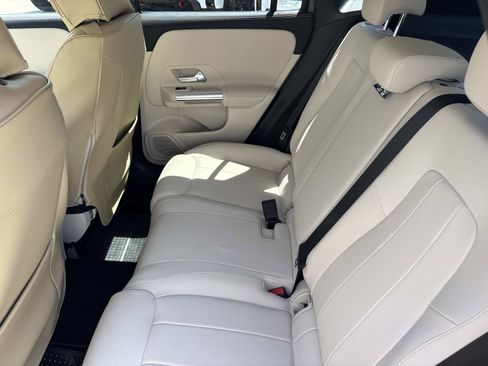 Used 2023 Mercedes-Benz GLA 250 image 28