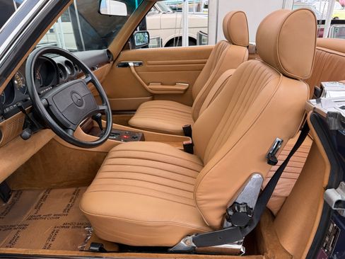 Used 1987 Mercedes-Benz 560 SL image 15