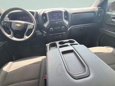 Used 2025 Chevrolet Silverado 1500 Custom AWD/4WD image 16