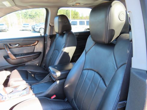 Used 2014 GMC Acadia Denali image 31